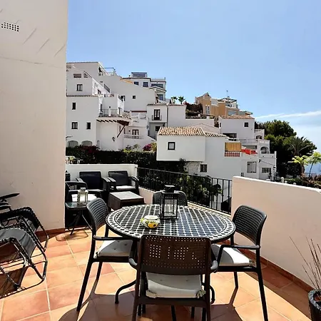 Ap231 - Capistrano Playa 611 * Нерха