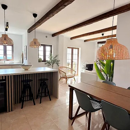 Ap231 - Capistrano Playa 611